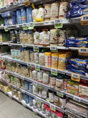 Rice cracker section  at Maxistore Decò - Livio Munafò in Lipari