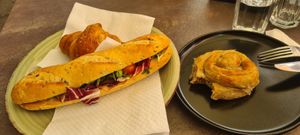 Schnelles Frühstück. at Mlinar in Pula