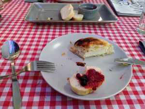 Fried Brie at La Petite Véganerie - Brasserie in Berlin