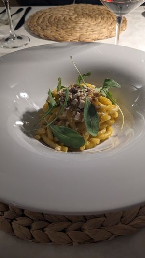 Pici zucca mandorle e rucola at Castello di Tornano in Tornano