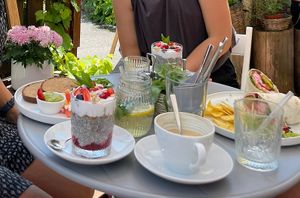 Chiapudding, Cappuccino & Wrap  at Café Max in Garmisch Partenkirchen