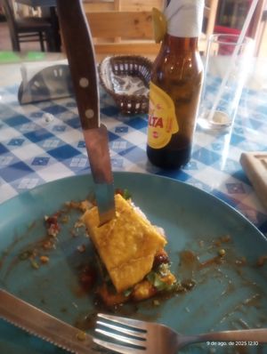 Estaba tan buena que se me olvidó tomar foto. Deli at Full Criollo Sabor Venezolano in Cuenca