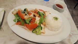Noms! Vegan tofu stir fry! TELL THEM YOU ARE VEGAN IF YOU ORDER THIS if not they use a fish sauce to kick up the flavor. at Bambu Vietnamese Cuisine in Springfield
