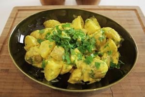 Hardallı Patates Salatası at Veganarsist - Seferihisar in Izmir