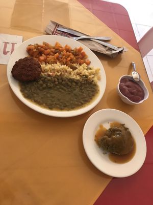 Example selection of seven. This plus soup   at El Mana - Centro in Popayan