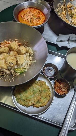 tofu bibimbap & courgette jeon at Bebab in Seoul