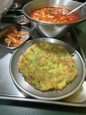 Korean pancake   at Bebab in Seoul