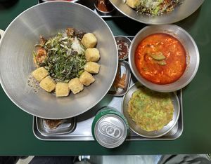 Vegan value set (inclusive of bibimbap)  at Bebab in Seoul