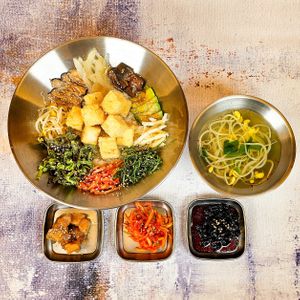 Dubu Bibimbap (Vegan) at Bebab in Seoul