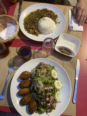Lentil curry (top), chickpea nuggets with salad (bottom)  at Casa das Ratas & Casa Matreno in Tomar