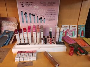 Cosmetics at Zero Plástico in Porto