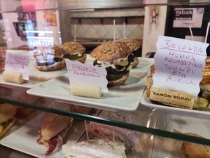  at Arrano Kultur Elkartea in Guernica