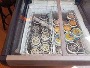 Sorbets (green dot vor vegan) at Simplyfine - Bern in Bern