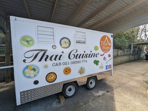Food truck at Thai Happy Take Away in Taihape