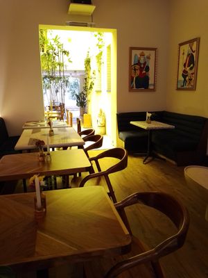 Indoors at El Mundo Restaurante in Mexico City