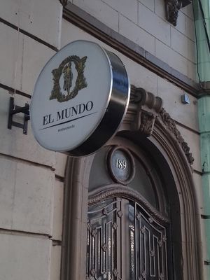 El Mundo at El Mundo Restaurante in Mexico City