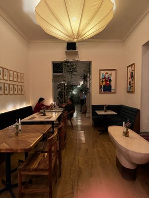  at El Mundo Restaurante in Mexico City