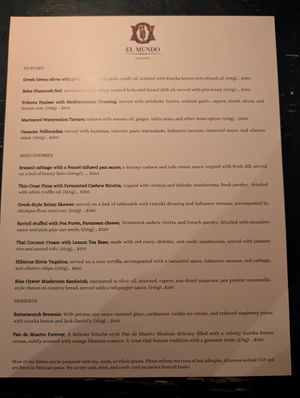  at El Mundo Restaurante in Mexico City