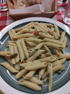 Macarrones con verdura at Guesthouse Prrockaj in Theth