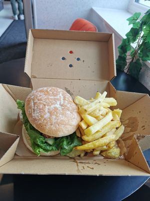  at Hook'd in Isle Of Mull