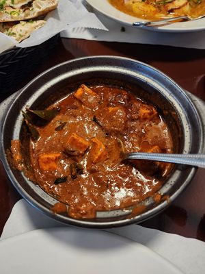 Tofu vindalo at Saffron Indian Cuisine in Cary