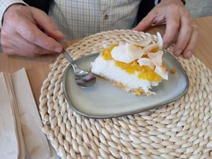 Tarte piña colada at Alma Veg  in Carcavelos