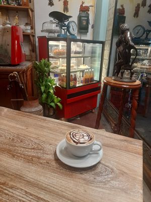 Latte lavanda at Los Padmitos - San Marcos in Quito