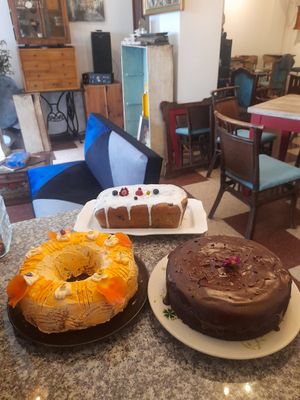 Tortas veganas at Los Padmitos - San Marcos in Quito