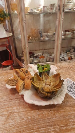 Vegan artichoke at Los Padmitos - San Marcos in Quito