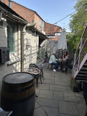 Outdoor area  at The Faulkner in Chester
