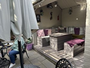 Outdoor area under cover  at The Faulkner in Chester