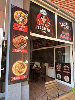 Yasmin Vegan Food  at Yasmin Vegan Food in Hannover