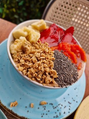  at Papaya Cafe in Santa Maria