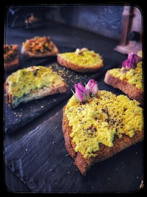 Tofu strapazzato in primo piano at Fadama Bar - Via Lombardia in Brescia