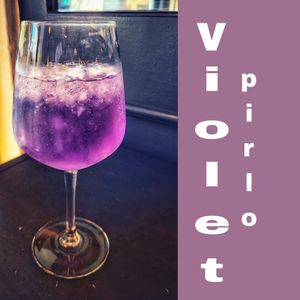 Ampia scelta di Pirlo spritz colorati at Fadama Bar - Via Lombardia in Brescia