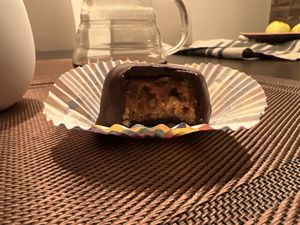 Snickers  at Baomerang in Porto