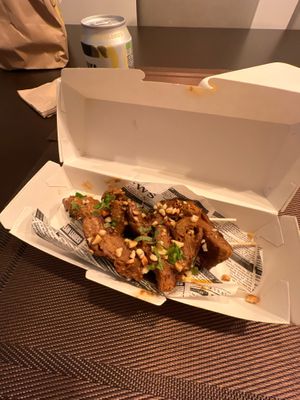 Espetos grelhados - estilo satay tailandês   at Baomerang in Porto