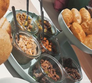 Asian fusion and sweet curry at Pompidop in Brussels