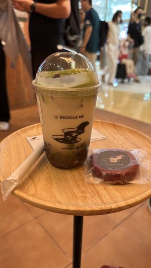   at Mother Pearl 圓貝 in Kowloon