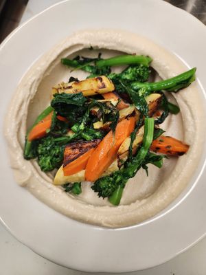 Veggie hummus bowl at Bella's Kitchen in Pearl River