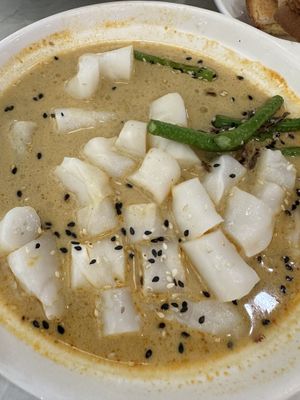 Curry sauce Chee Cheong fun  at Hainan Village Malayan Kopitiam - Mount Austin in Johor Bahru