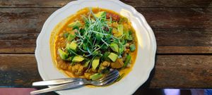 Indian curry at Om Garden Cafe in Pai