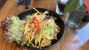 Yellow mago salad mit tofu  at An An  in Tubingen