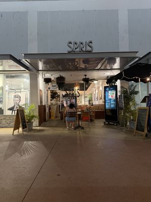 This is the restaurant front  at Spris Artisan Pizza in Miami Beach