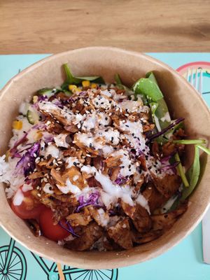 Kebab-Bowl at Plantbuilt - GreenCanteen in Renningen