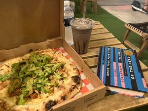  at Street Crust in Tampa