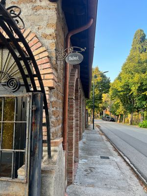 our tiny signboard at conviviovegetariano in Collevecchio