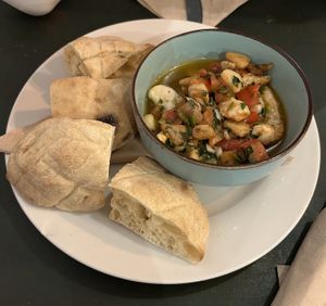 Vegambas al ajillo  at Szabad Bisztró - Új Hely in Budapest