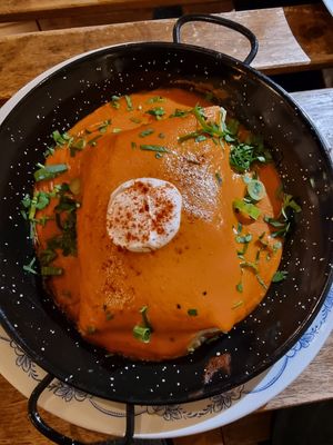 Hortobágyi-style crêpe filled with mushrooms at Szabad Bisztró - Új Hely in Budapest