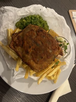 fish and chips  at Szabad Bisztró - Új Hely in Budapest